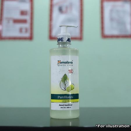 Oyo Lck1233 Rivaaj Palace Lucknow Esterno foto