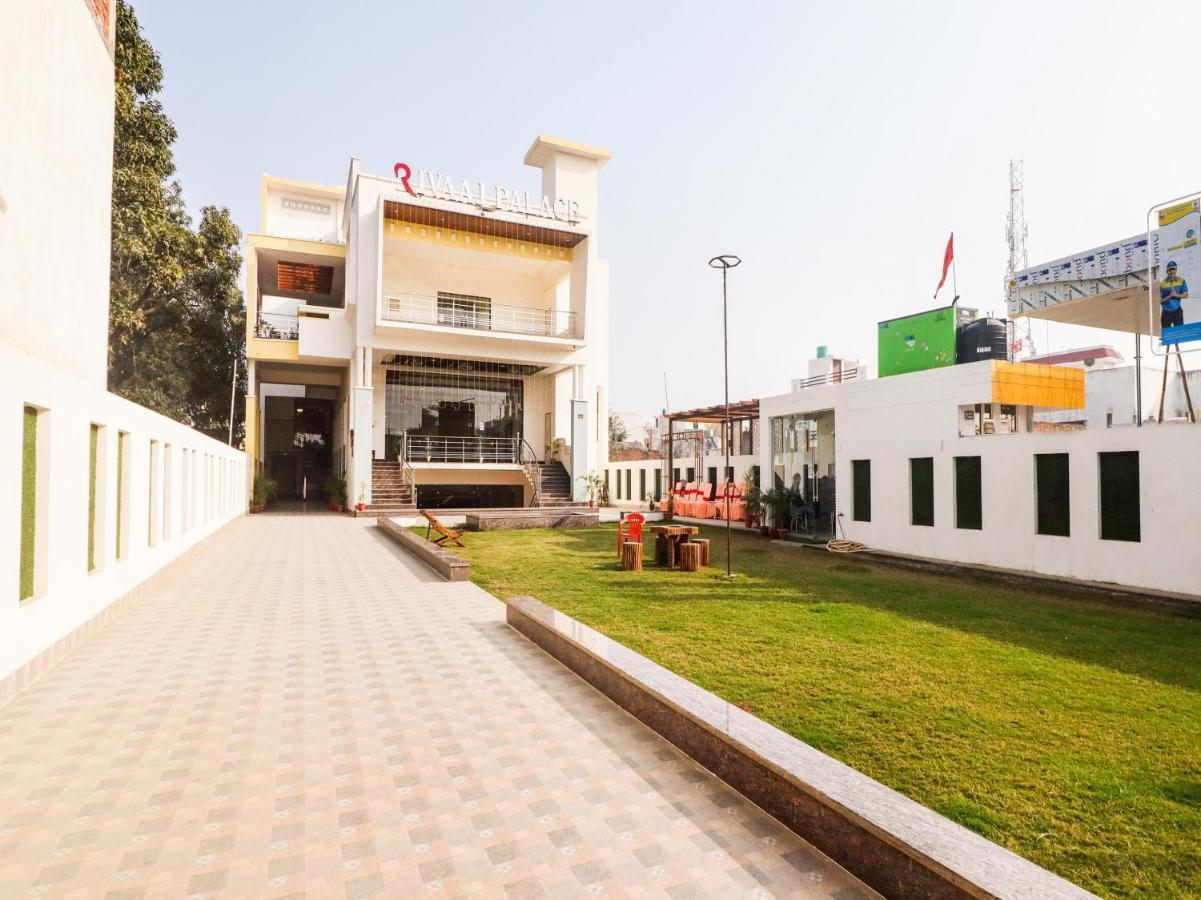 Oyo Lck1233 Rivaaj Palace Lucknow Esterno foto